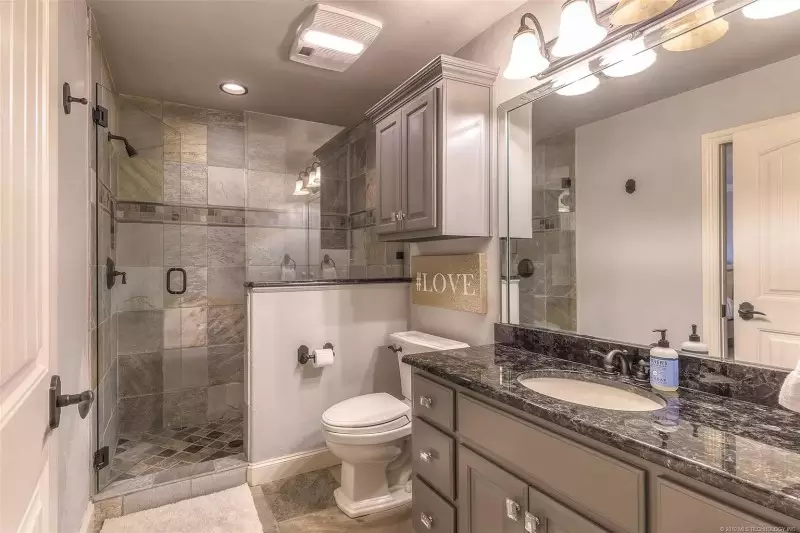 Best Paint For Bathrooms