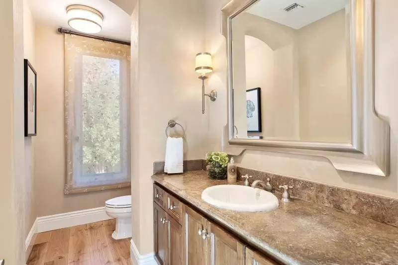 Small Bathroom Designs