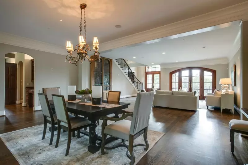 Dining Room Light Fixtures