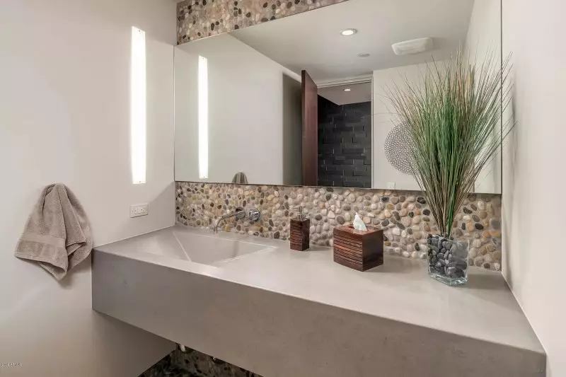 Bathroom Wall Decor Ideas
