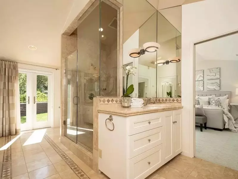 Small Bathroom Ideas