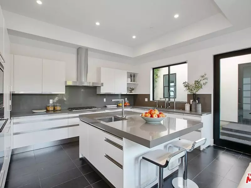 Kitchen Cabinet Colors