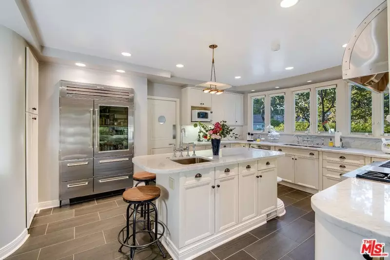 Kitchen Vinyl Flooring