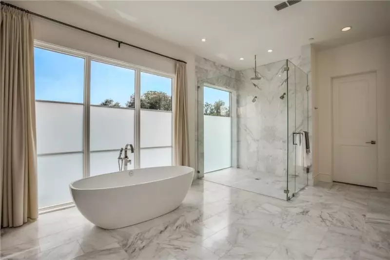 Bathroom Design Ideas