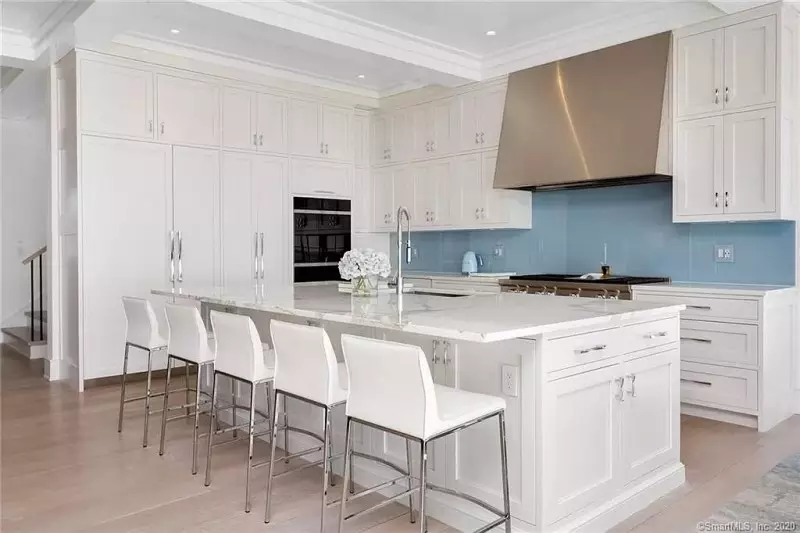 Small Kitchen Design