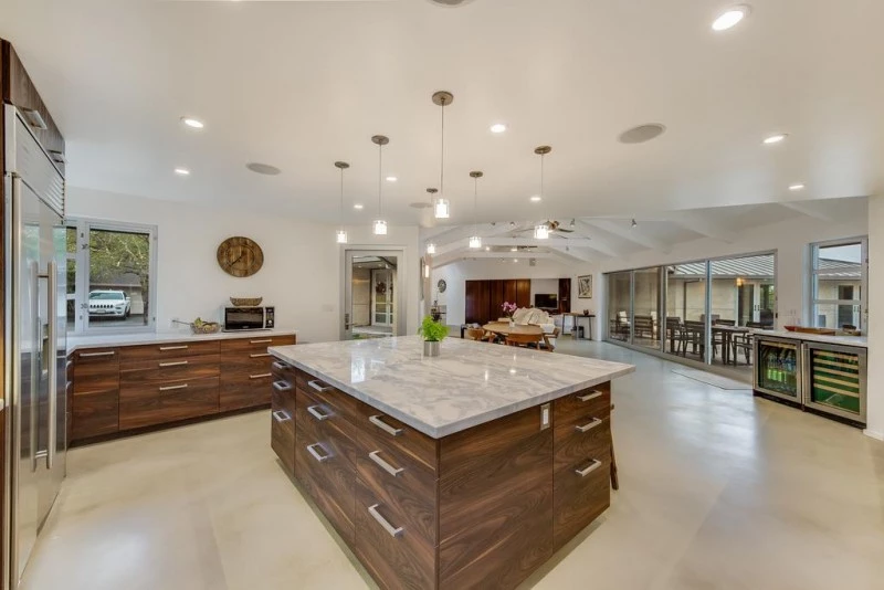 Kitchen Island Cabinets