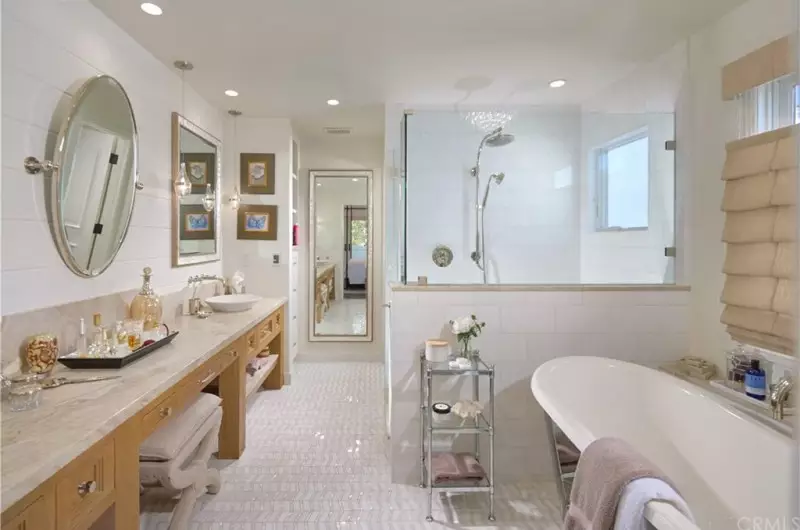 Master Bathroom Ideas