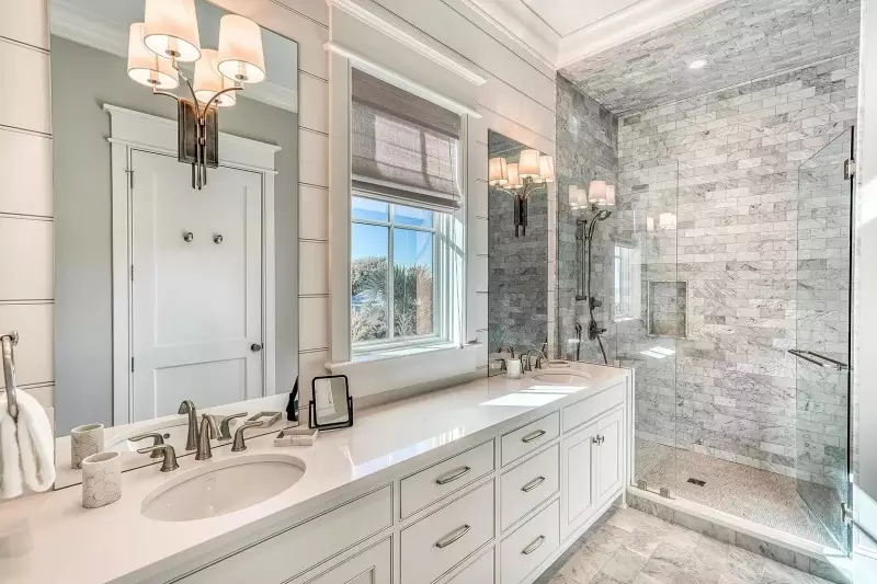 Small Master Bathroom Ideas