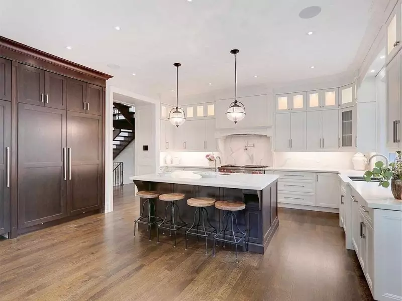 White Kitchen Cabinets Ideas