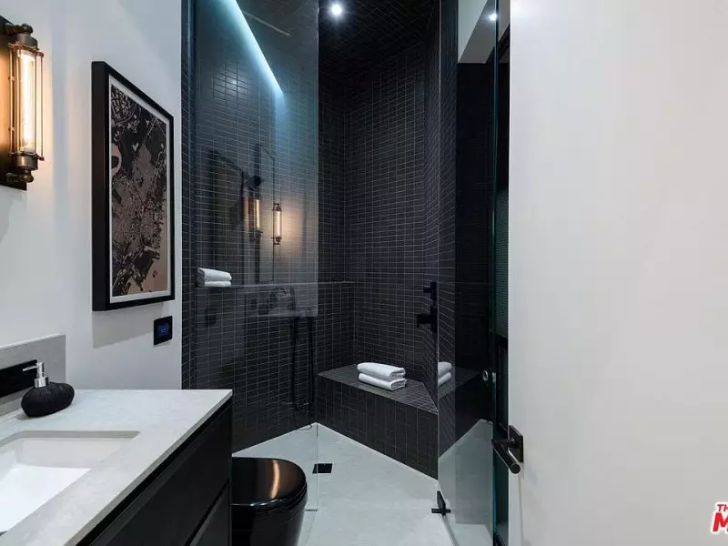 Black and White Tile Bathroom