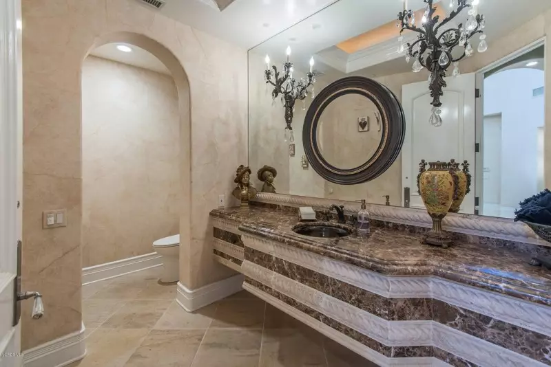 Bathroom Decor Ideas