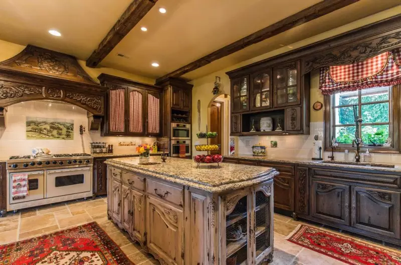 Primitive Country Decor