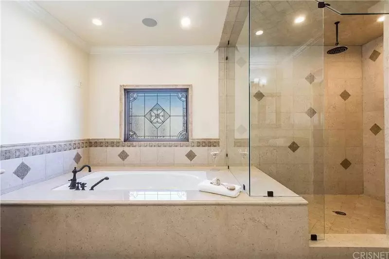 Master Bathroom Ideas