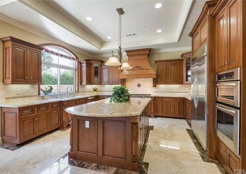 Kitchen Cabinet Remodel