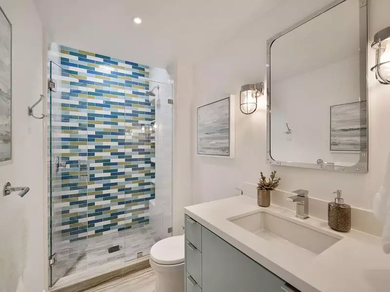 Small Bathroom Designs