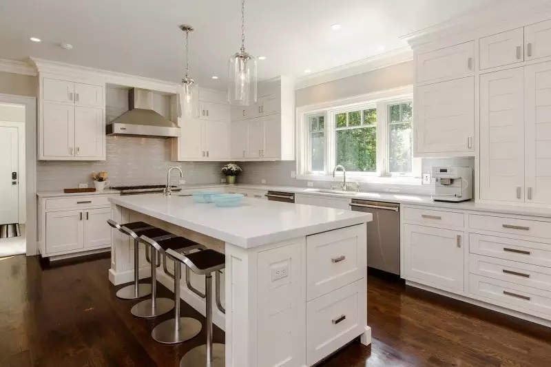 Kitchen Cabinet Remodel