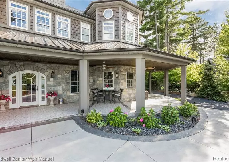 Concrete Porch