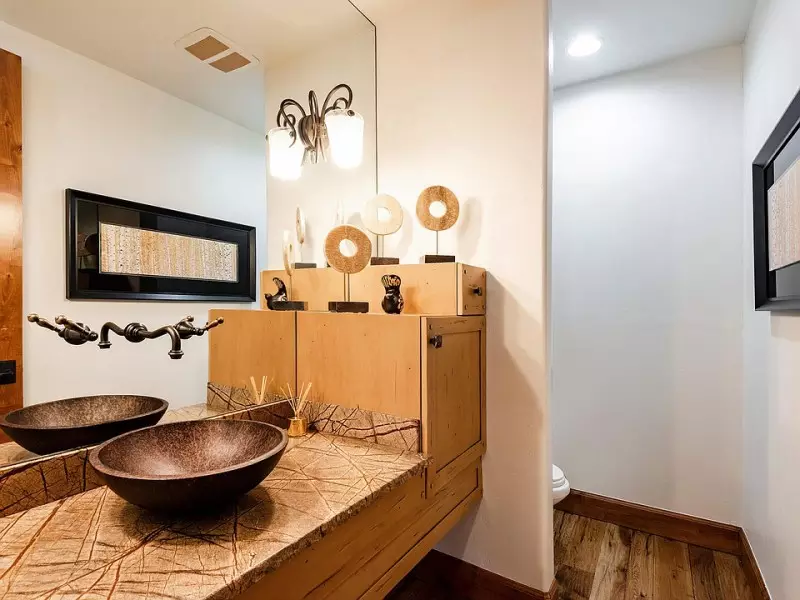 Small Bathroom Designs