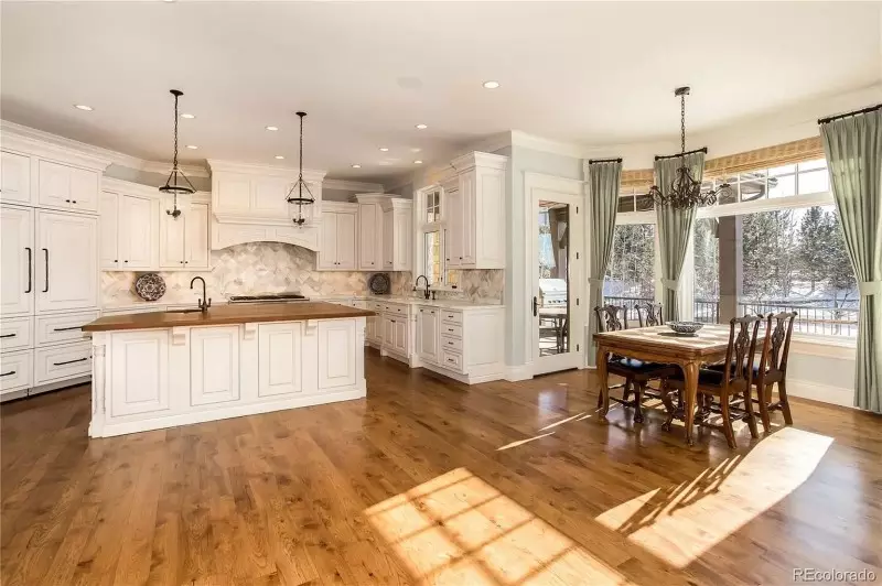 Traditional Kitchen Design