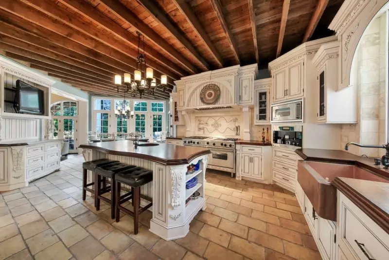 French Country Kitchen