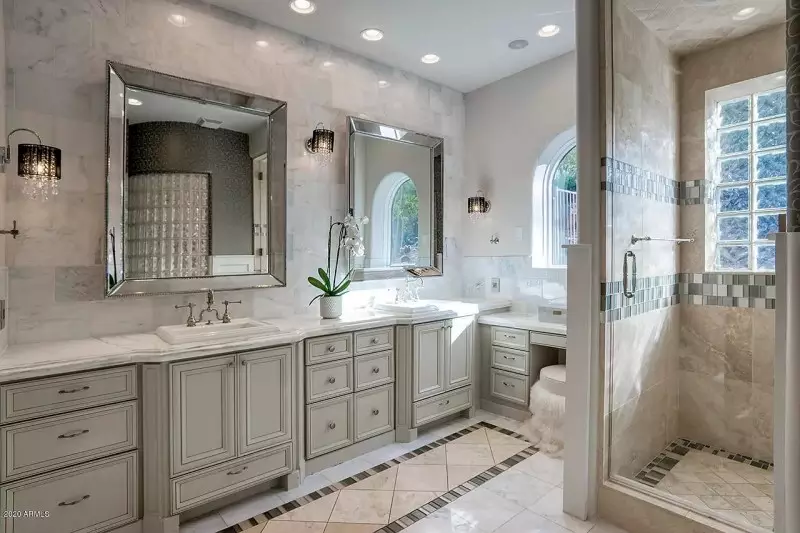 Gray Bathroom Ideas