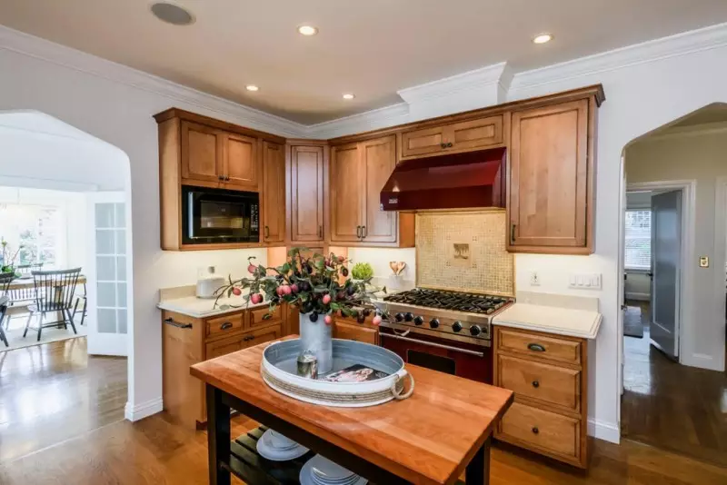 Small Kitchen Island