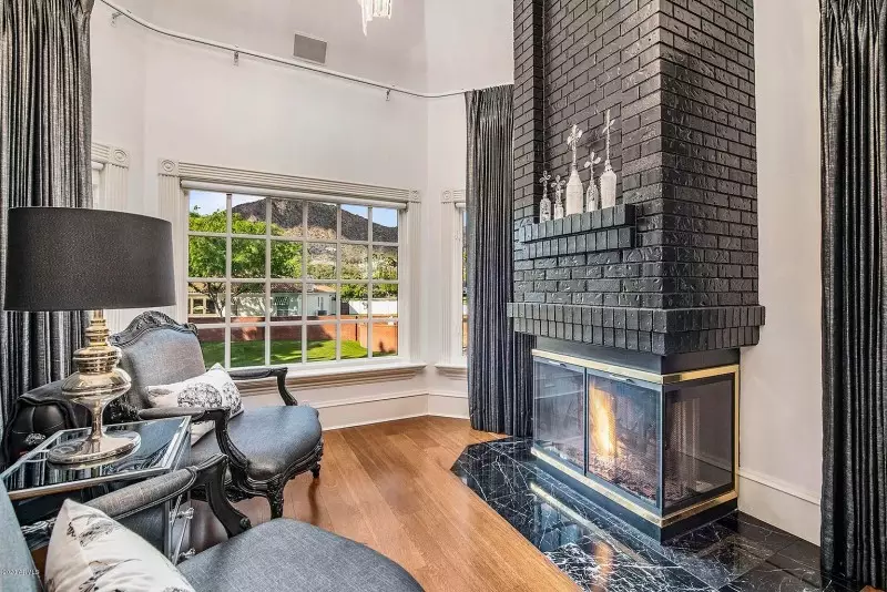 Fireplace Mantel Ideas