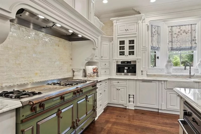 Glass Tile Backsplash