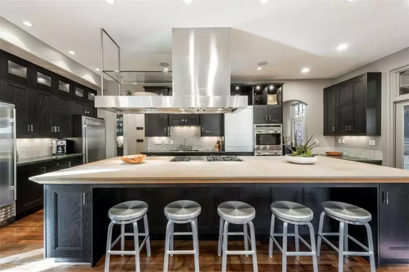 Long Kitchen Island