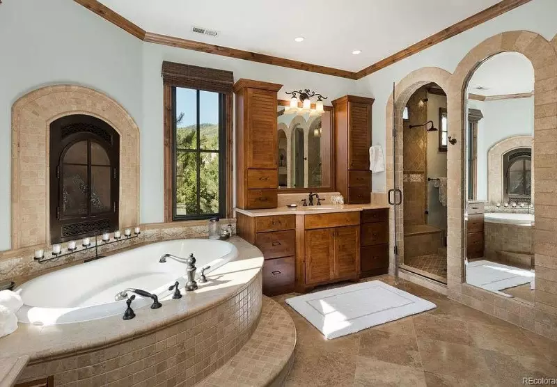 Bathroom Color Schemes