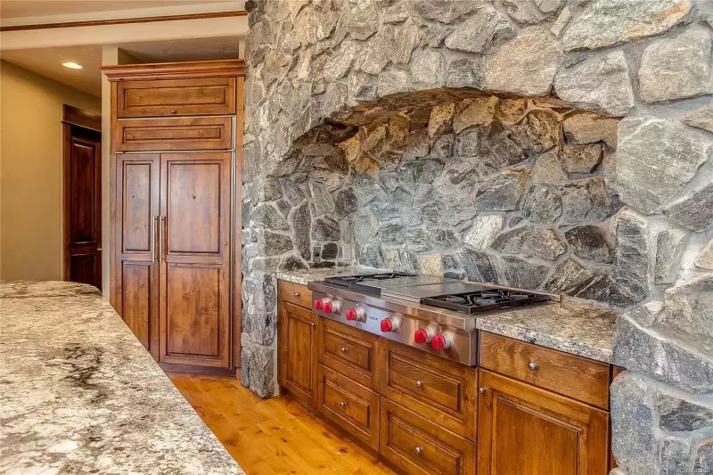 Stone Backsplash