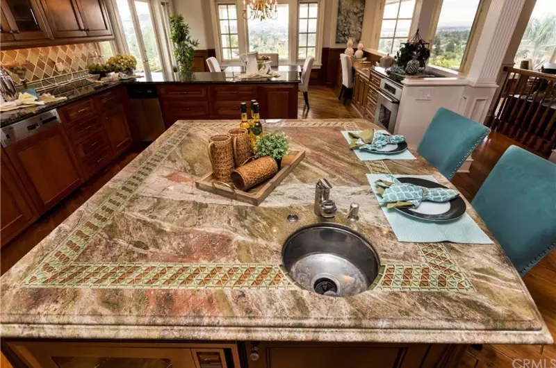 Kitchen Island with Storage