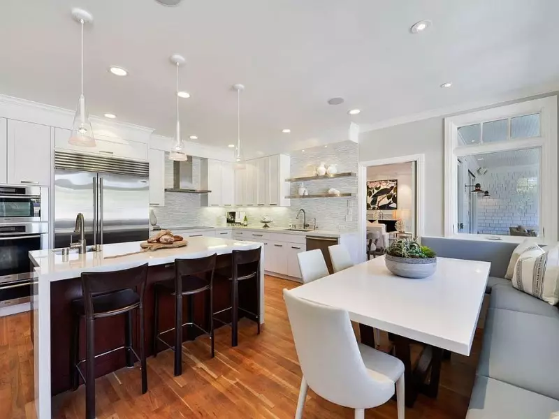 Kitchen Paint Colors with White Cabinets