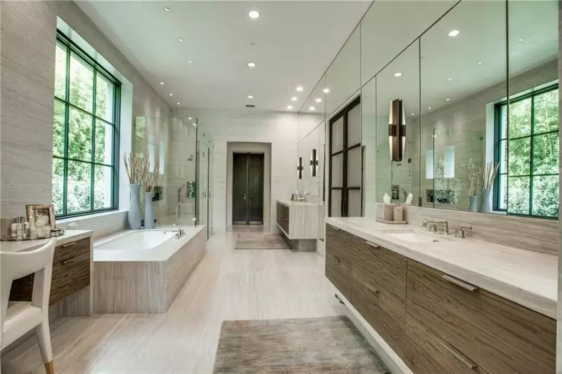 Master Bathroom Colors