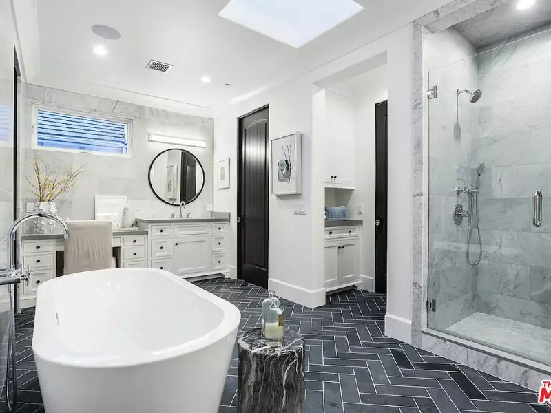 Bathroom Tile Ideas