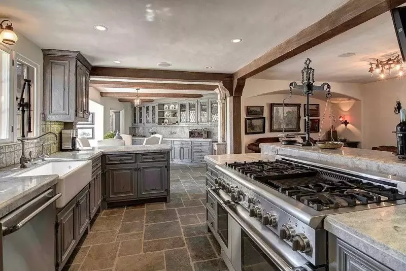 Kitchen Backsplash Pictures