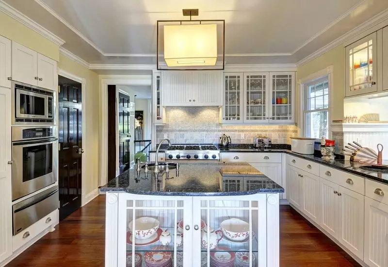 White Country Kitchen