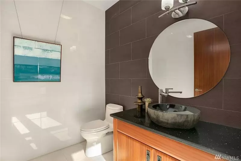 small modern bathroom