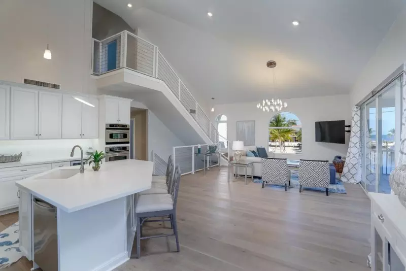 Small Kitchen Renovation