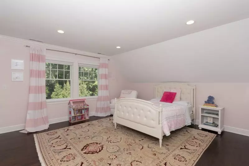 Pink Girls Room