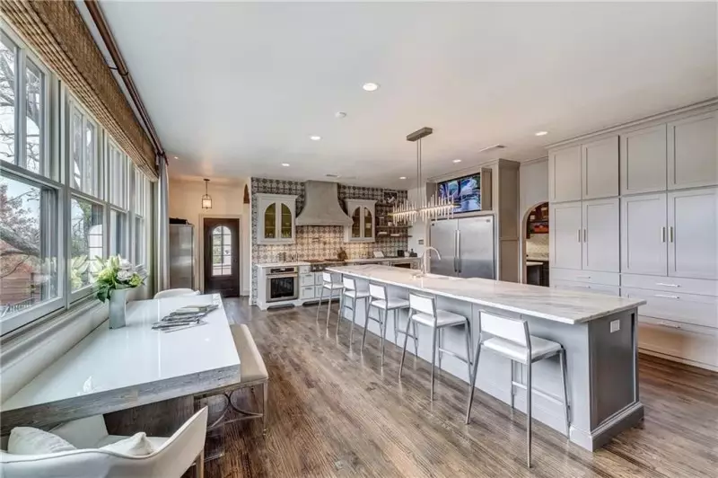 Large Kitchen Island