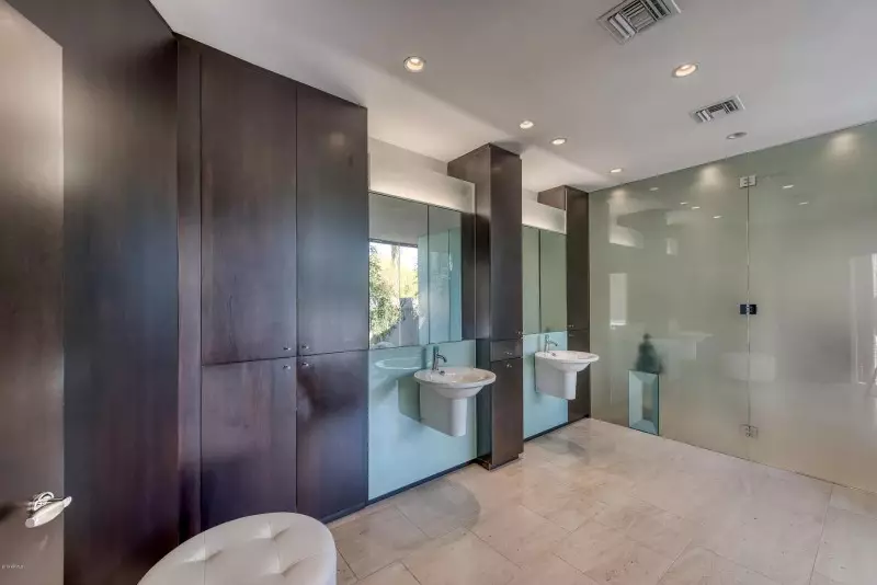 Master Bathroom Designs