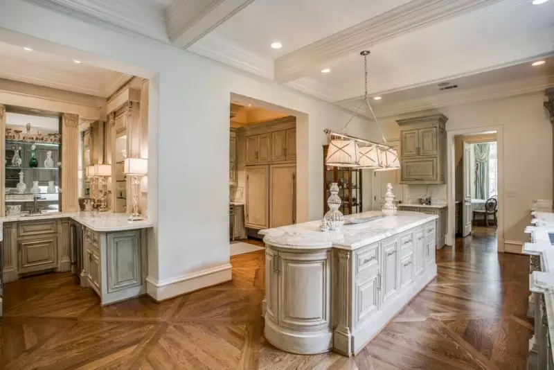 Kitchen Island Cabinets